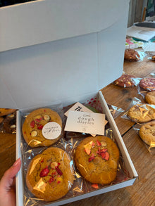 Doos van 10 Koekjes — Kies Zelf je Smaken